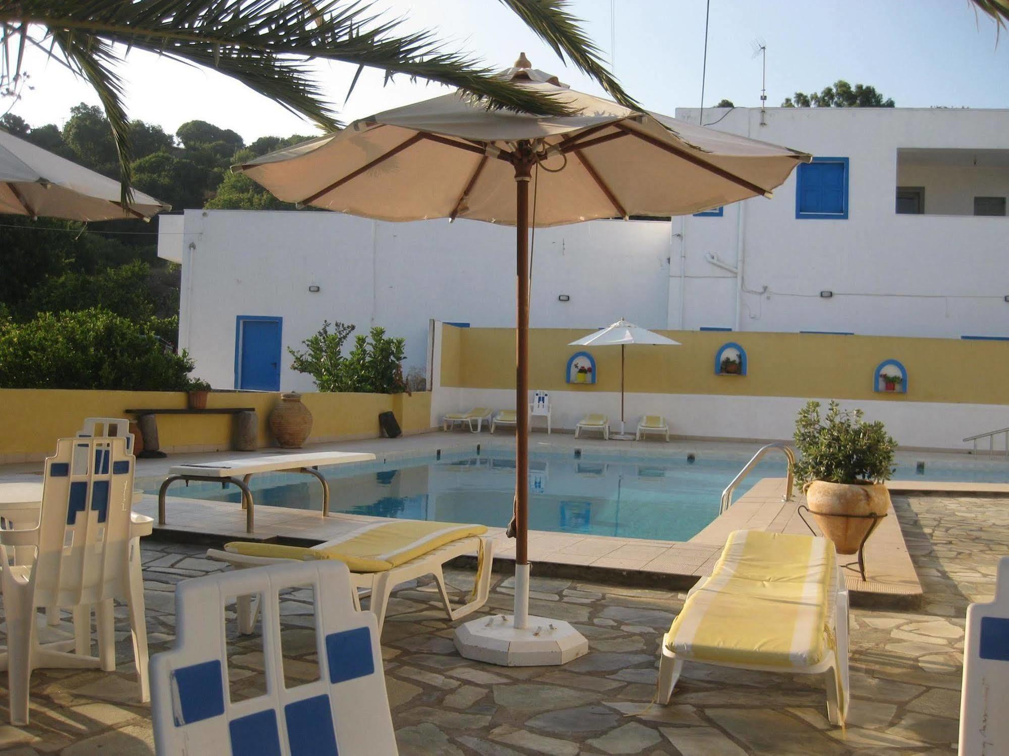 Porfyris Hotel Mandrákion Esterno foto
